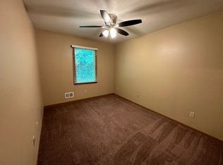 6431 Shaffer Rd NW UNIT B, Warren, OH 44481