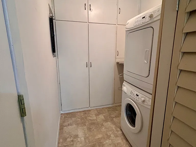 7721 Cherrywood Dr — Photo 9