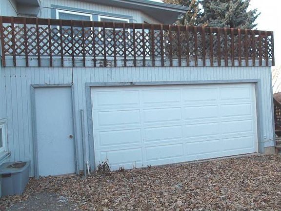 Garage & Deck