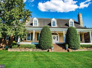 500 Pond View Ln, Cockeysville, MD 21030