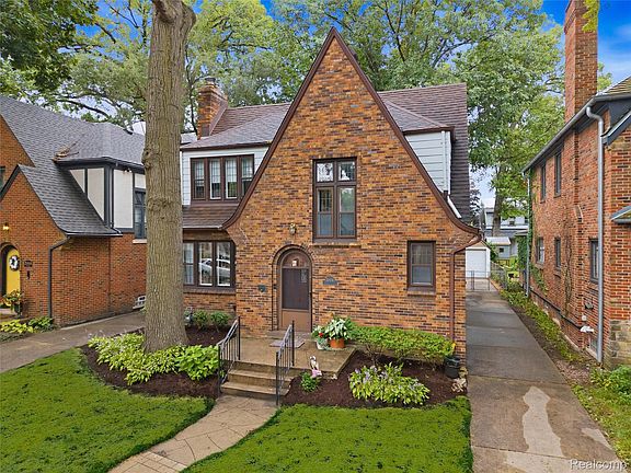 4th image of 20436 Briarcliff Rd