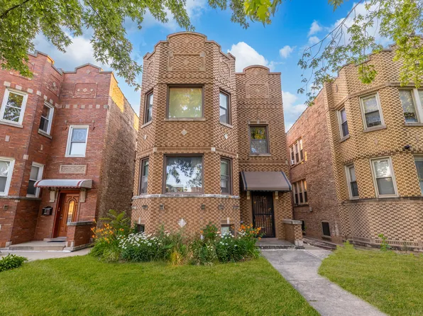 2928 N Mango Ave, Chicago, IL 60634