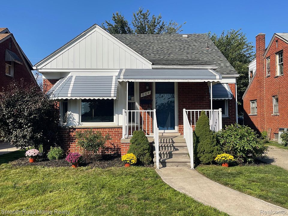 1st image of 864 Buckingham Ave
