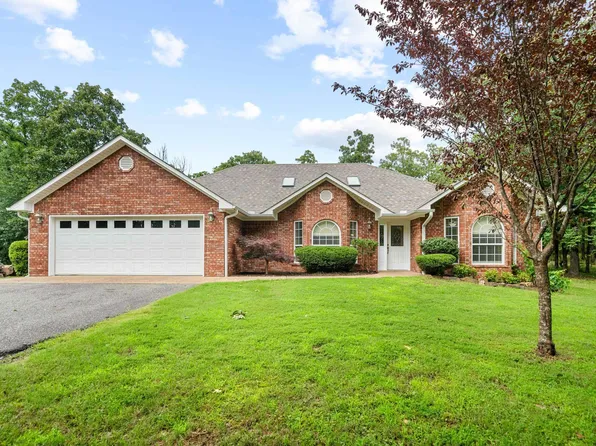 828 Lakeshore Dr, Hot Springs, AR 71913