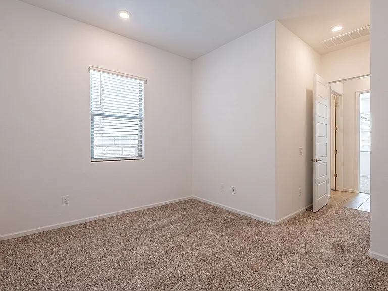 12442 N Appling Ave — Photo 27