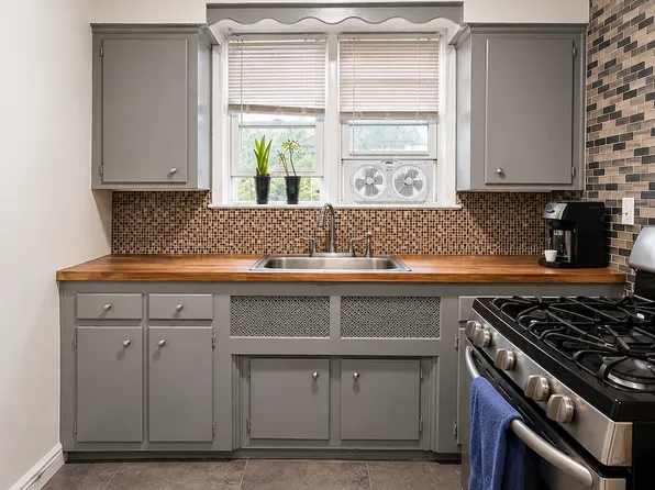 1530 Rhinelander Ave #1, Bronx, NY 10461