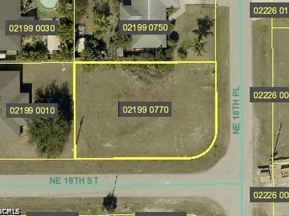 1804 NE 18th Pl, Cape Coral, FL 33909