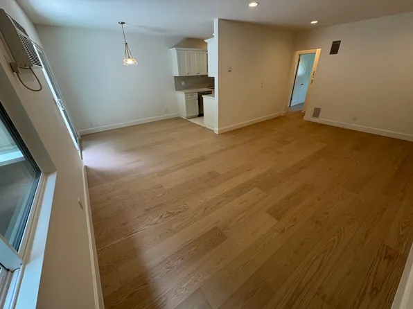 (undisclosed Address), Los Angeles, CA 90068