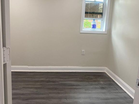 5th image of 2563 Kingsland Ave #1A