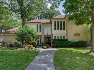 6815 Seinfeld Ct, Houston, TX 77069