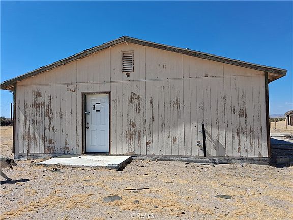 2nd image of 34115 Mountain View Rd