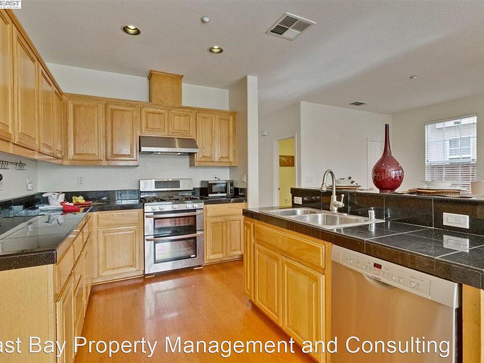 1st image of 34344 Grand Canyon Dr