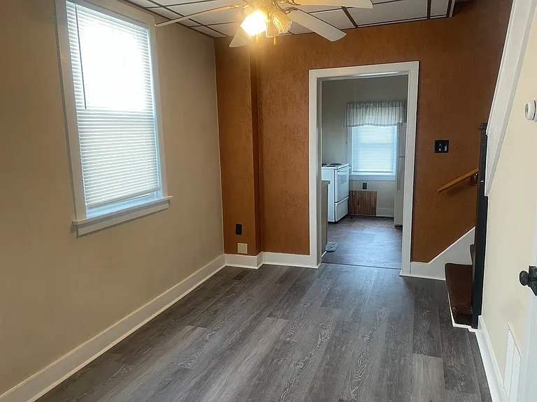 Lumber St — Photo 3