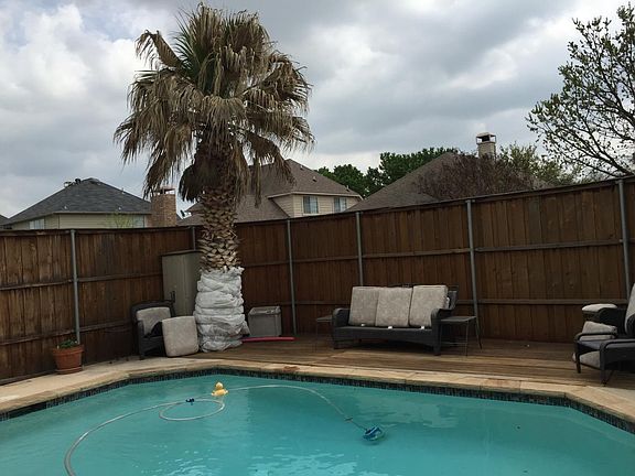 Pool to beat the DFW heat!