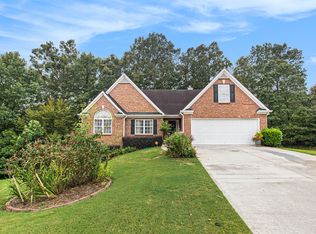 706 Sunset Ridge Ln, Lawrenceville, GA 30045