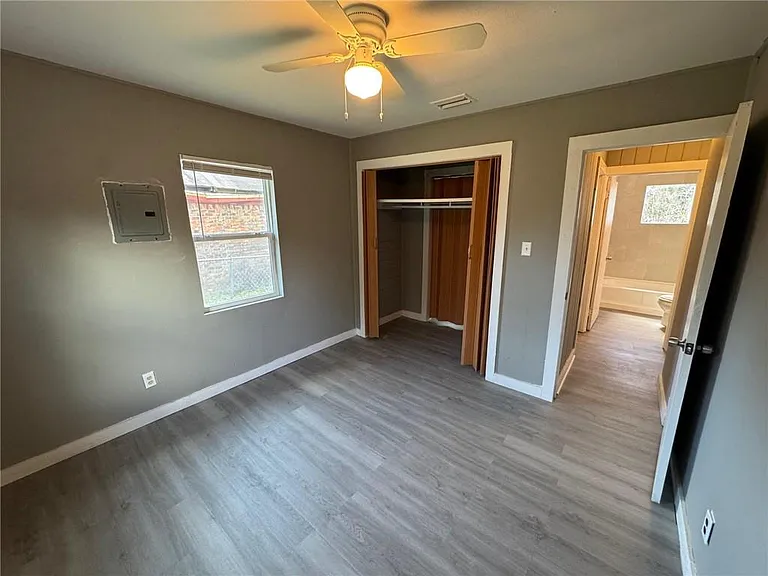 2853 Josephine St — Photo 12