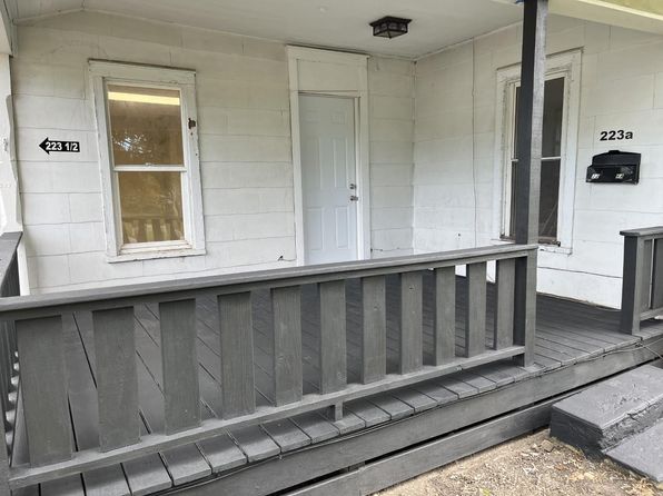 223 W Bomford St APT A