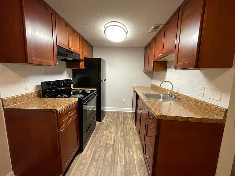 Nova Ridge Apartments — Photo 30