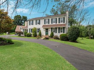 1126 Keystone Dr, Sellersville, PA 18960