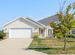 3712 Wine Way, Bloomington, IL