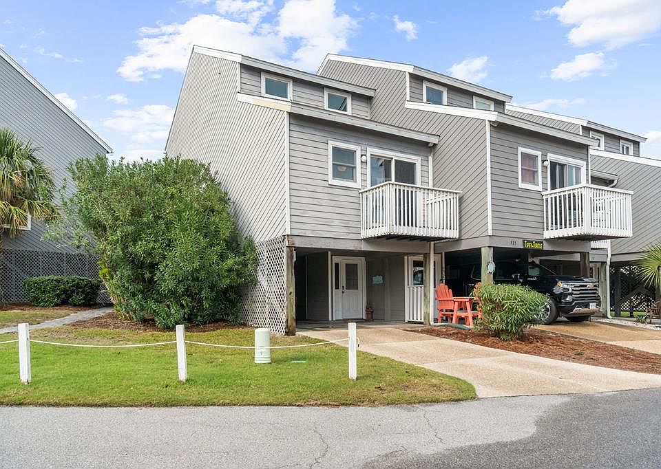 1st image of 533 Barrier Dunes Dr
