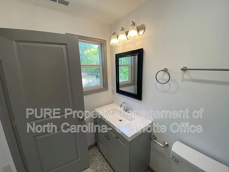 12025 Platon Ave — Photo 38