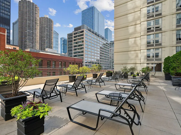 440 N Wabash Ave #3401 — Photo 20