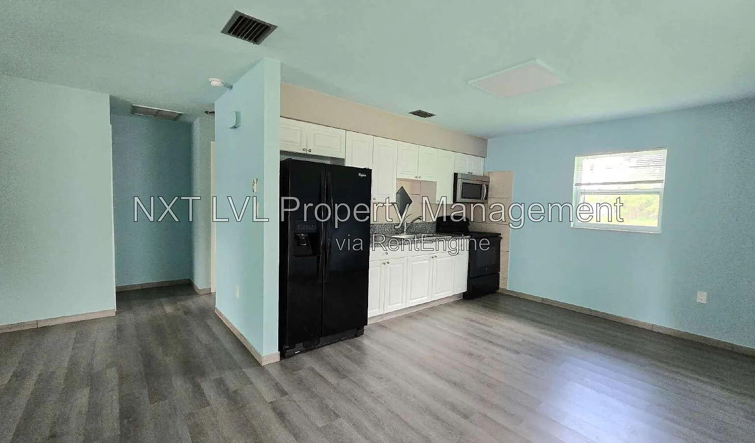 2 bed, 1.0 bath, 840 sqft, $1,295 — Photo 4