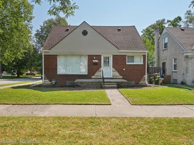 12640 Hayes St, Detroit, MI, 48205