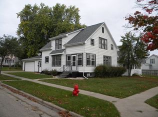 820 11th St, Fennimore, WI 53809