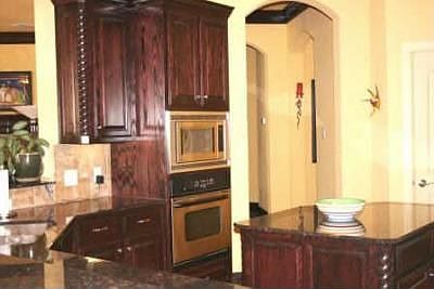 2nd image of 8626 Wavyleaf Ln