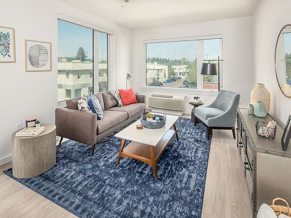 5th image of 11125 SE 21st Ave #503