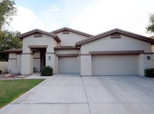1025 W Silver Creek Rd, Gilbert, AZ 85233