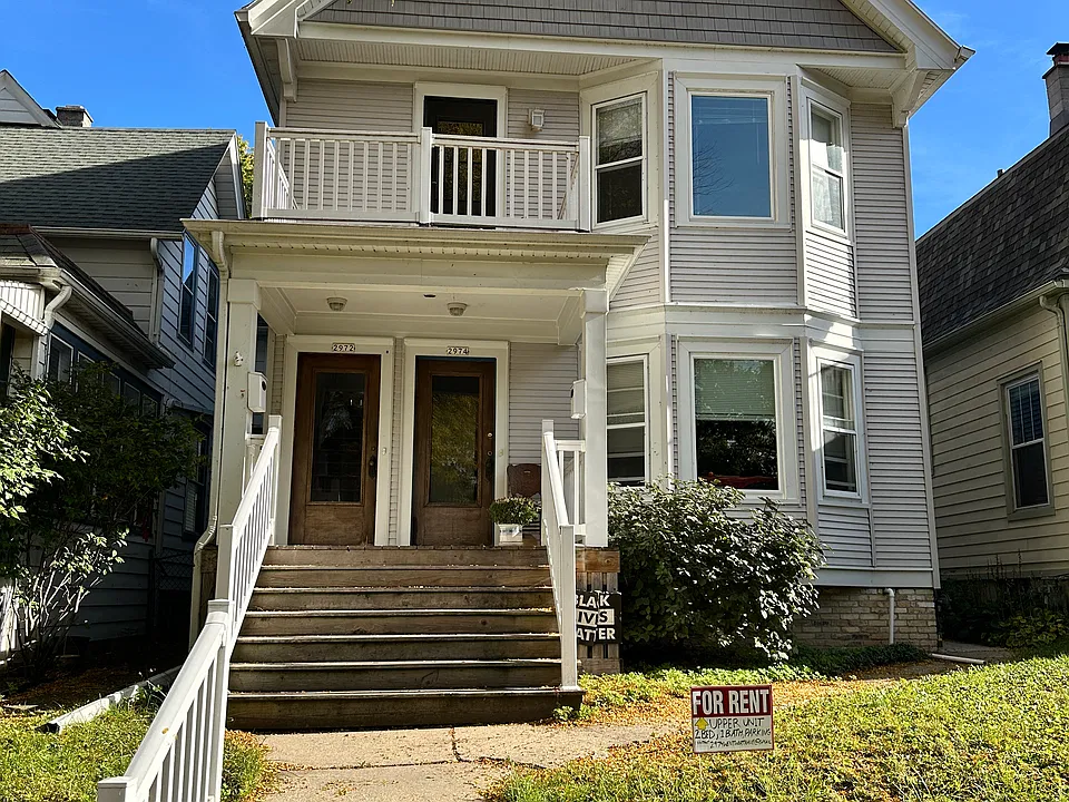 2972 S Wentworth Ave