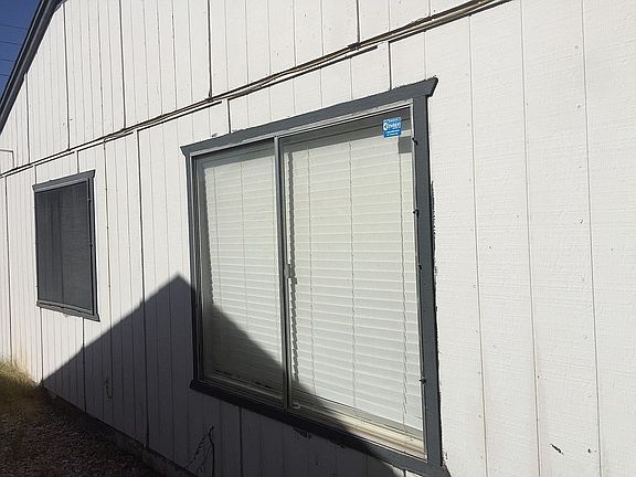 5th image of 21234 N 34th Dr