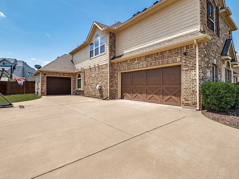 4810 Quantrill Ave — Photo 35