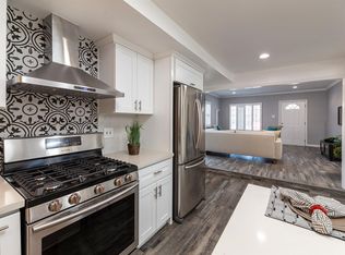 3023 Maine Ave, Long Beach, CA 90806