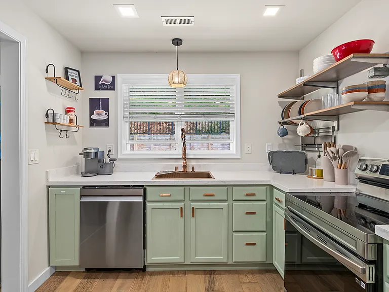17705 Batestown Rd — Photo 11