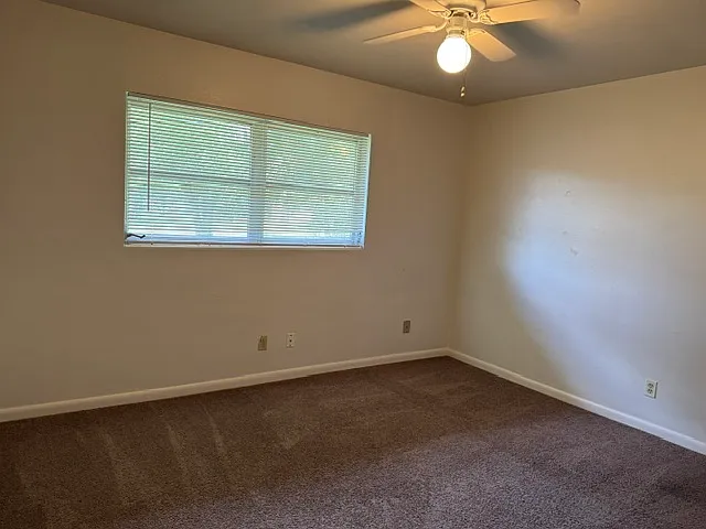 2075 Howell Branch Rd #101 — Photo 11