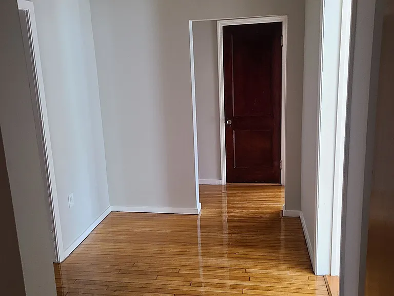 8 Farrington Ave #2 — Photo 27