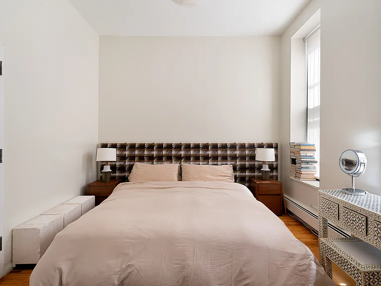 67 Bond St #2 — Photo 7