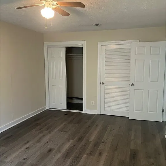 1409 Surry Ave — Photo 12