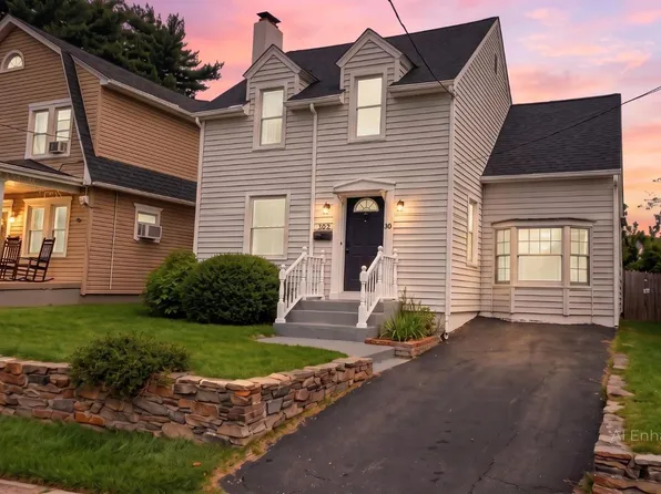 50 Hillhurst Ave, Hamilton, NJ 08619