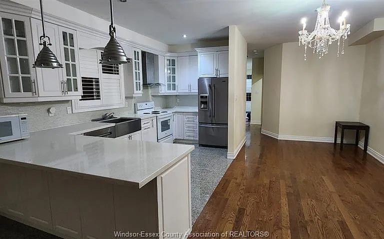 1721 Ellesmere Rd #UPPER — Photo 23