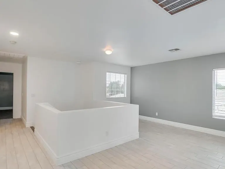 22281 W Morning Glory St — Photo 12