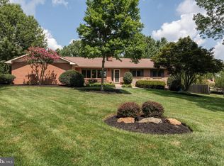 10406 Pleasant Vista Dr, Frederick, MD 21701