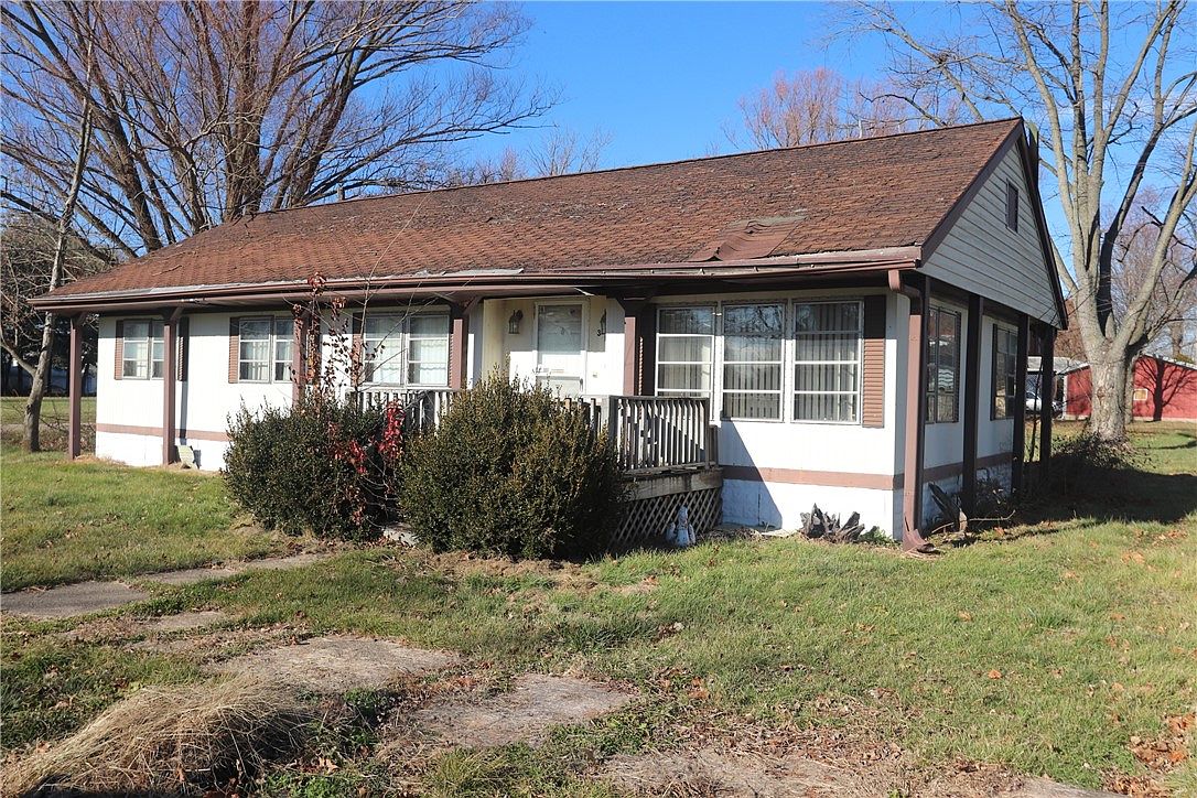 316 W South 1st St, Stewardson, IL 62463 Zillow