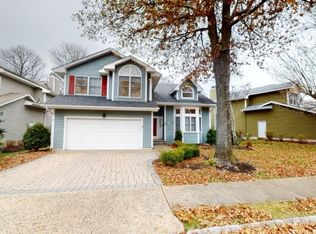 11 Smoke Rise Ln, Bedminster, NJ 07921