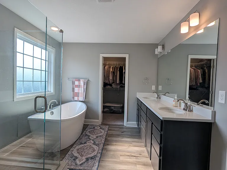 12111 Grand Forks Dr — Photo 42