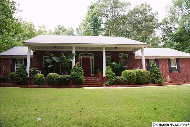 Home for Sale in TONEY, AL $155,000